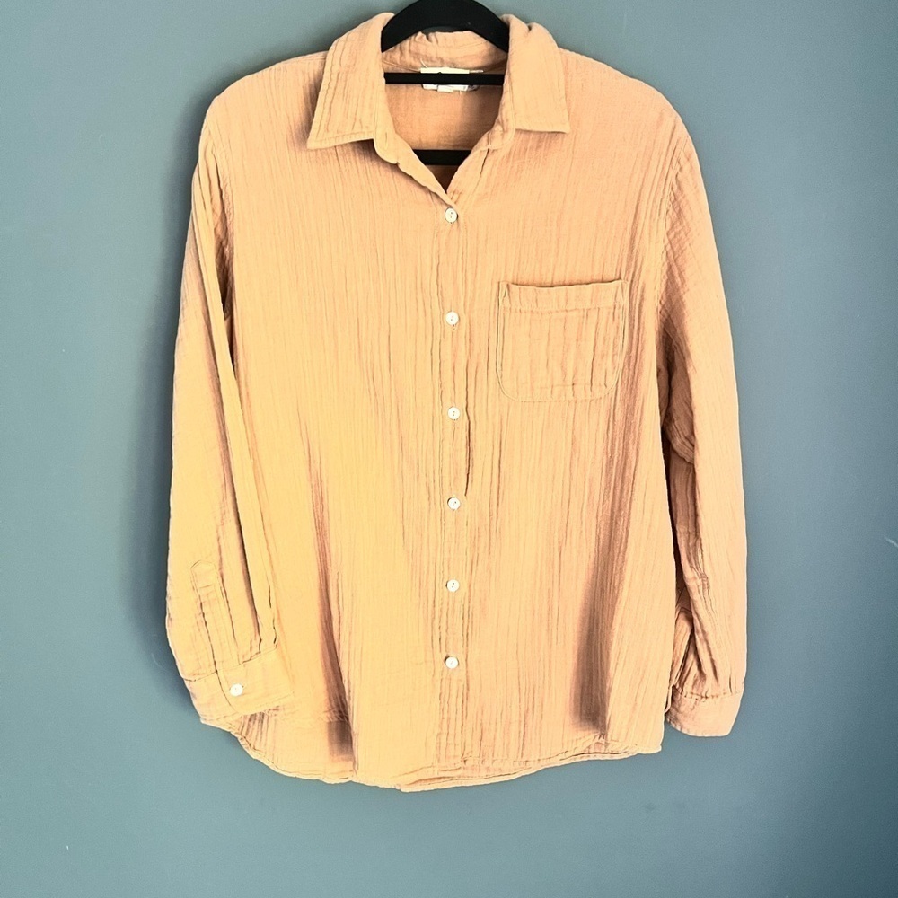 Elan Women's Size M Cotton Crinkle Shirt Button Up Blouse Top Anthropologie